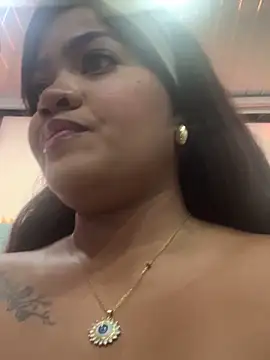 riri brunnete online show from 24, 2, 2025