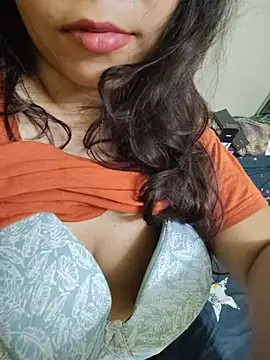 Snapshot of zyrahtamil chatting on 22, 7, 2026 zyrahtamil online show from 22, 7, 2026