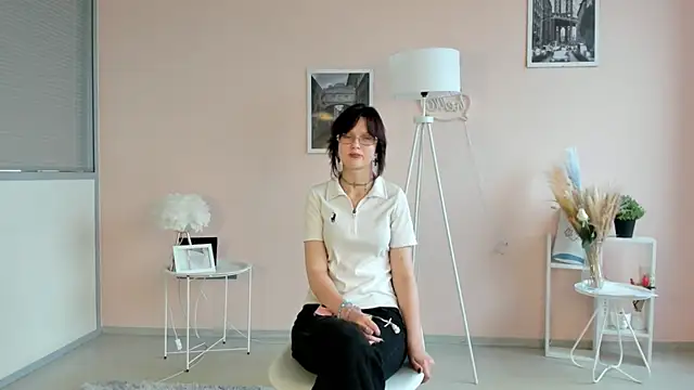 MelaniSebastiano online show from 24, 7, 2026