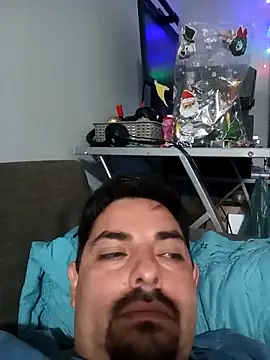 robredoj online show from 22, 12, 2025