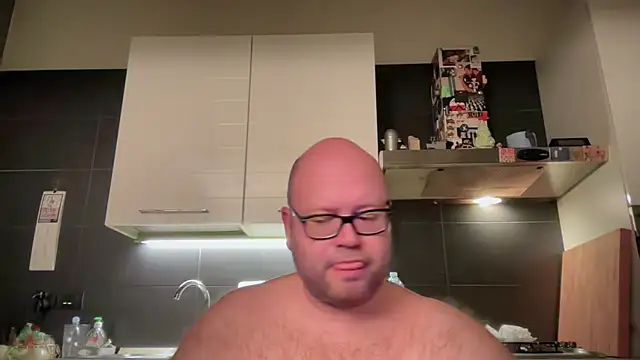 theitalianbear online show from 10, 2, 2025