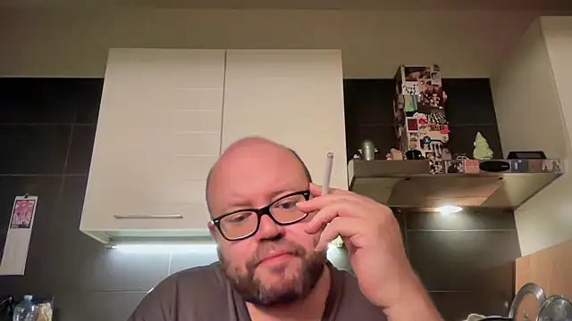 theitalianbear online show from 15, 4, 2026