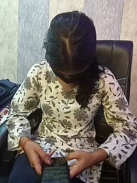 Snapshot of Shivani_hot chatting on 27, 7, 2026 Shivani hot online show from 27, 7, 2026