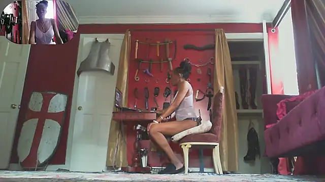 Snapshot of TheMississippiMadame chatting on 12, 1, 2026 TheMississippiMadame online show from 12, 1, 2026