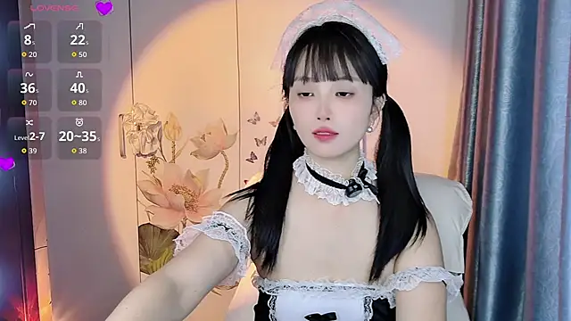 Snapshot of Magg1e_ chatting on 3, 8, 2026 Magg1e online show from 3, 8, 2026