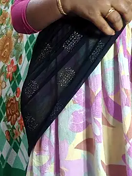 Snapshot of Dhevasena chatting on 28, 7, 2026 Dhevasena online show from 28, 7, 2026