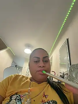 Snapshot of nickaury25 chatting on 1, 8, 2026 nickaury25 online show from 1, 8, 2026