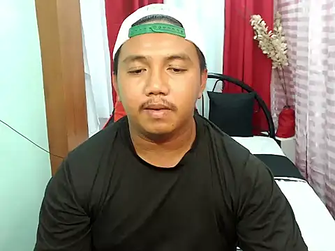 Snapshot of davidhotdesire chatting on 31, 7, 2026 davidhotdesire online show from 31, 7, 2026