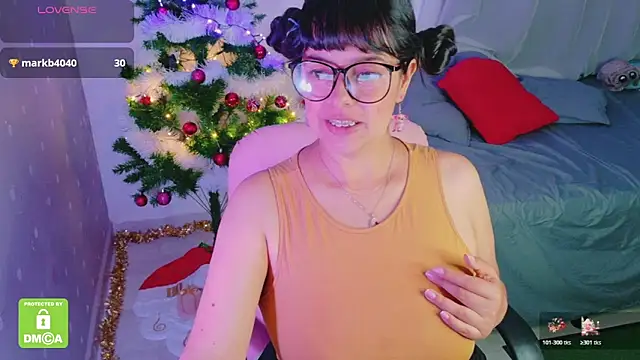 Snapshot of jane_madmax chatting on 14, 12, 2025 jane madmax online show from 14, 12, 2025