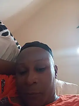 Snapshot of Shella920 chatting on 6, 8, 2026 Shella920 online show from 6, 8, 2026