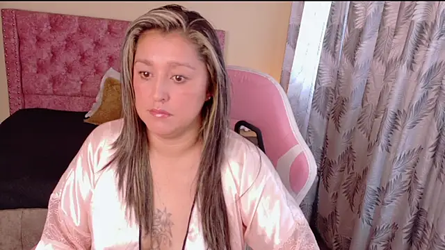 miss chantall online show from 4, 8, 2026