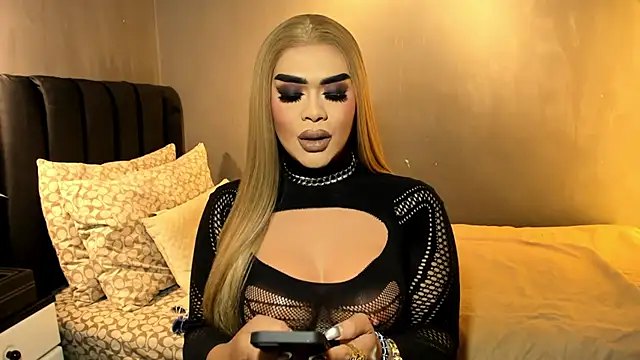 Snapshot of ChanelChancexxxx chatting on 7, 8, 2026 ChanelChancexxxx online show from 7, 8, 2026