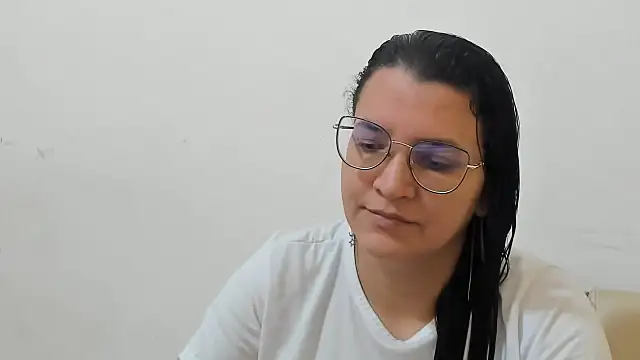 Snapshot of MARILYN_GARCIA chatting on 11, 1, 2026 MARILYN GARCIA online show from 11, 1, 2026