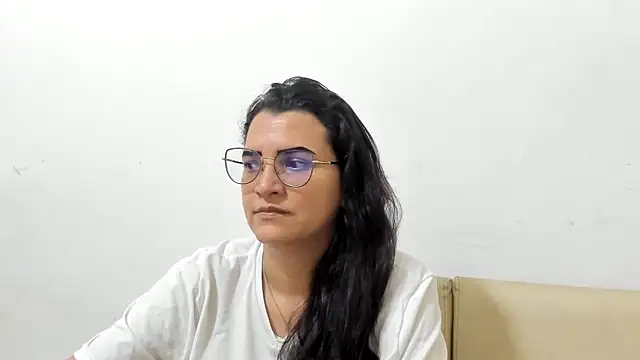 Snapshot of MARILYN_GARCIA chatting on 6, 3, 2026 MARILYN GARCIA online show from 6, 3, 2026