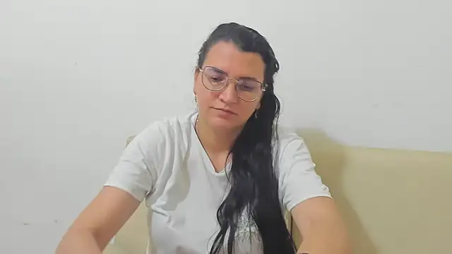 Snapshot of MARILYN_GARCIA chatting on 10, 3, 2026 MARILYN GARCIA online show from 10, 3, 2026