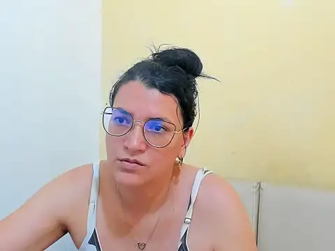 Snapshot of MARILYN_GARCIA chatting on 8, 4, 2026 MARILYN GARCIA online show from 8, 4, 2026