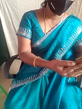 Snapshot of Tamil_Roja88 chatting on 6, 8, 2026 Tamil Roja88 online show from 6, 8, 2026