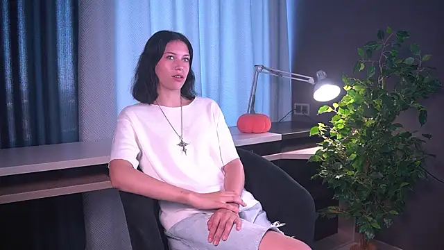 JolynnPanos online show from 8, 8, 2026