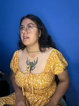Snapshot of Mailly-Gabby_ chatting on 8, 8, 2026 Mailly-Gabby online show from 8, 8, 2026