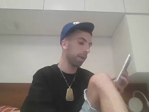 Snapshot of LamafiaDelAmor79 chatting on 8, 8, 2026 LamafiaDelAmor79 online show from 8, 8, 2026
