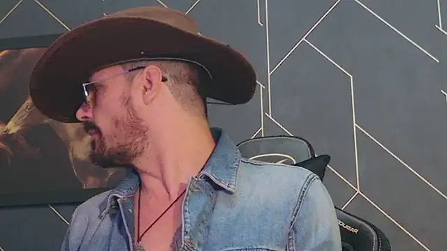 ChrisKox online show from 31, 1, 2025