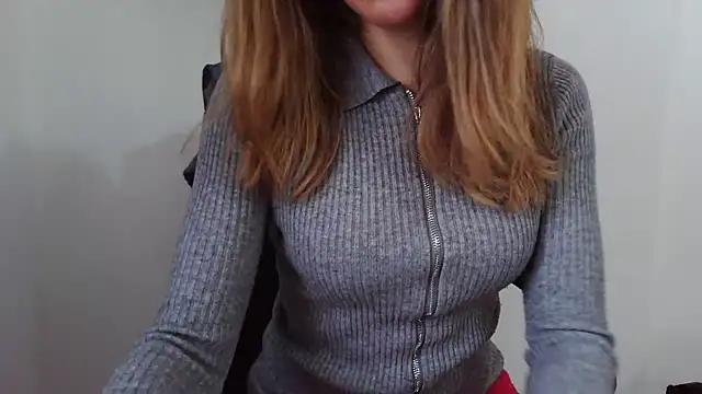 sexylenia online show from 19, 2, 2025