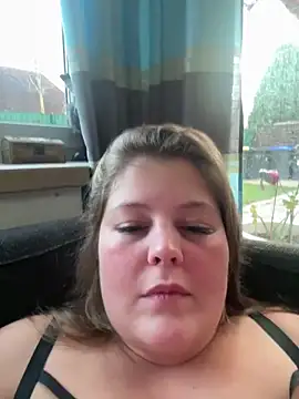 BootyLola online show from 2, 11, 2025