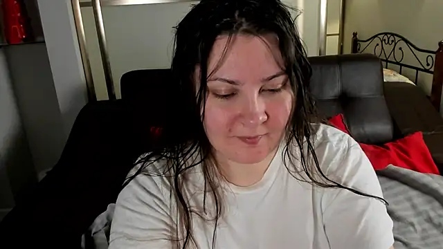 Snapshot of MarySwon chatting on 25, 12, 2024 MarySwon online show from 25, 12, 2024