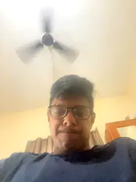 Snapshot of pavanboy chatting on 26, 11, 2025 pavanboy online show from 26, 11, 2025