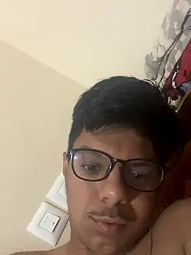 Snapshot of pavanboy chatting on 2, 12, 2025 pavanboy online show from 2, 12, 2025