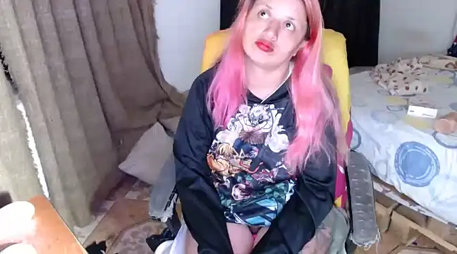 Snapshot of kattydirtylol chatting on 12, 12, 2024 kattydirtylol online show from 12, 12, 2024