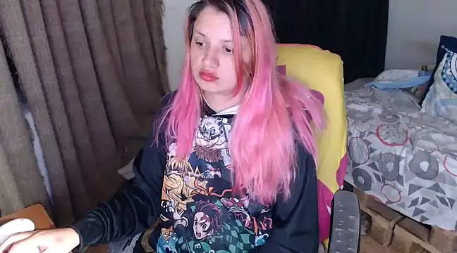 Snapshot of kattydirtylol chatting on 13, 12, 2024 kattydirtylol online show from 13, 12, 2024