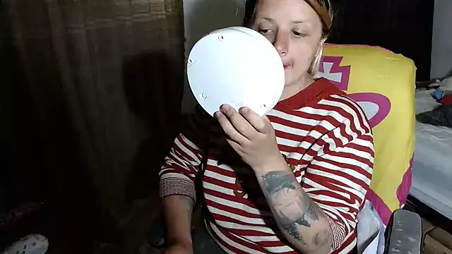 Snapshot of kattydirtylol chatting on 13, 1, 2025 kattydirtylol online show from 13, 1, 2025