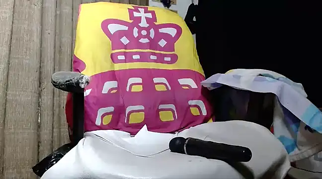 Snapshot of kattydirtylol chatting on 21, 1, 2025 kattydirtylol online show from 21, 1, 2025