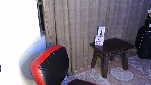 Snapshot of kattydirtylol chatting on 26, 10, 2025 kattydirtylol online show from 26, 10, 2025