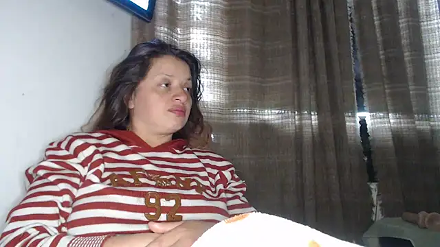 Snapshot of kattydirtylol chatting on 28, 11, 2025 kattydirtylol online show from 28, 11, 2025