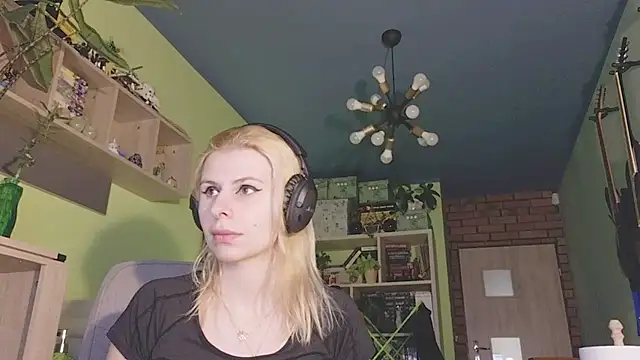 karmija online show from 4, 2, 2025