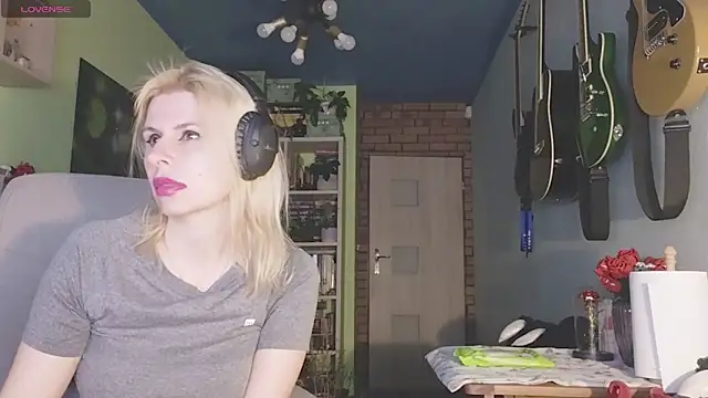 karmija online show from 14, 3, 2025