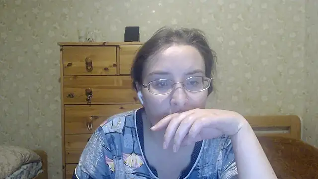 Snapshot of Smart_Rose chatting on 1, 2, 2025 Smart Rose online show from 1, 2, 2025