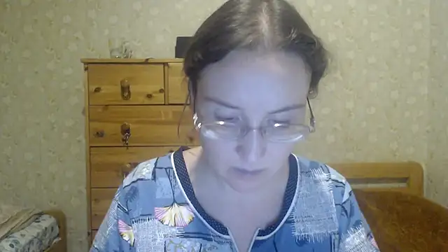 Snapshot of Smart_Rose chatting on 2, 2, 2025 Smart Rose online show from 2, 2, 2025