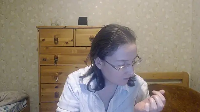 Snapshot of Smart_Rose chatting on 2, 2, 2025 Smart Rose online show from 2, 2, 2025