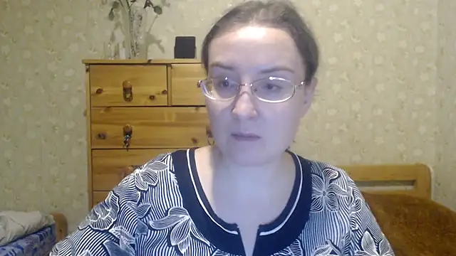Snapshot of Smart_Rose chatting on 6, 2, 2025 Smart Rose online show from 6, 2, 2025