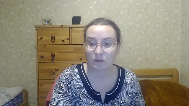 Snapshot of Smart_Rose chatting on 6, 2, 2025 Smart Rose online show from 6, 2, 2025