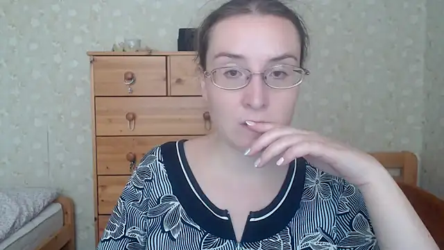 Snapshot of Smart_Rose chatting on 2, 3, 2025 Smart Rose online show from 2, 3, 2025