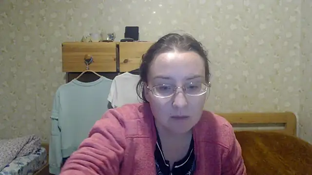 Snapshot of Smart_Rose chatting on 4, 3, 2025 Smart Rose online show from 4, 3, 2025