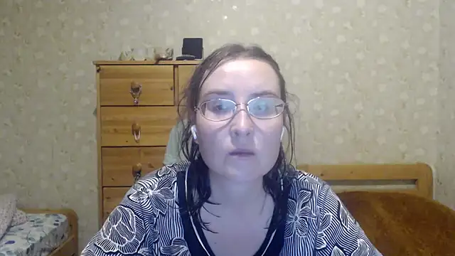 Snapshot of Smart_Rose chatting on 4, 3, 2025 Smart Rose online show from 4, 3, 2025