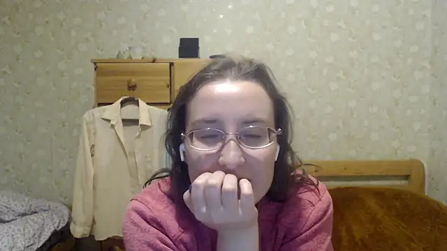 Snapshot of Smart_Rose chatting on 5, 3, 2025 Smart Rose online show from 5, 3, 2025