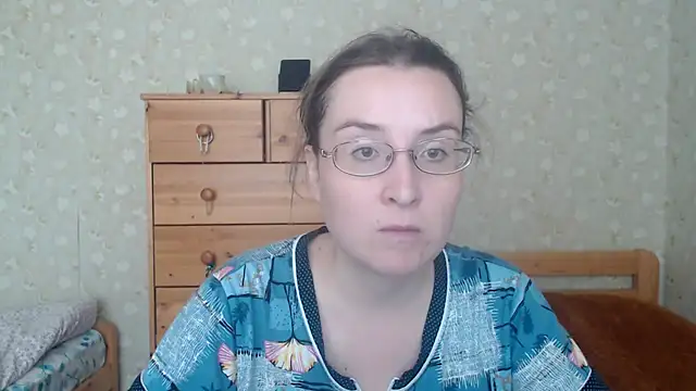 Snapshot of Smart_Rose chatting on 11, 3, 2025 Smart Rose online show from 11, 3, 2025