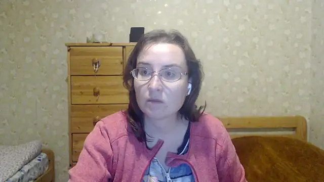 Snapshot of Smart_Rose chatting on 11, 3, 2025 Smart Rose online show from 11, 3, 2025