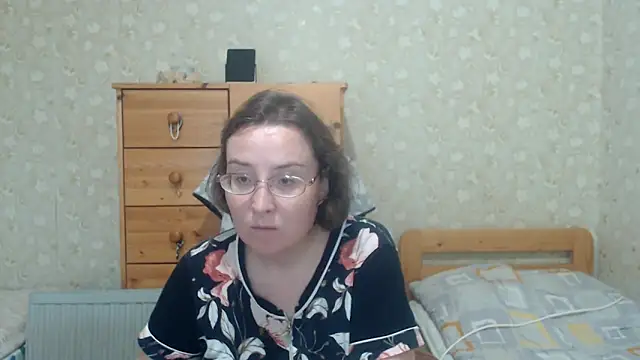 Snapshot of Smart_Rose chatting on 19, 9, 2025 Smart Rose online show from 19, 9, 2025